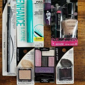 LOT 8 of Wet n Wild Cosmetics Kuromi Liquid Matte Lip Color Goth Girl mascara